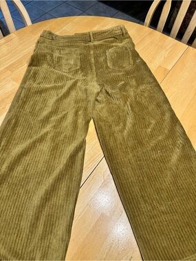 This Girl Olive Green Corduroy Pants - Large